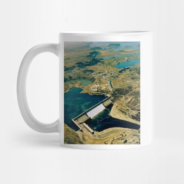 Aerial view of Grand Coulee Dam (T130/0058) by SciencePhoto